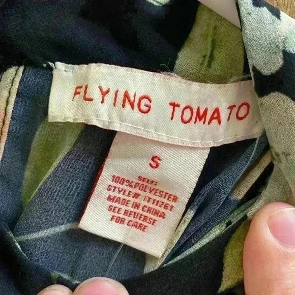 Flying Tomato Sheer  Floral Top Long Balloon Sleeves Black Sz S Button Neck - Picture 7 of 10